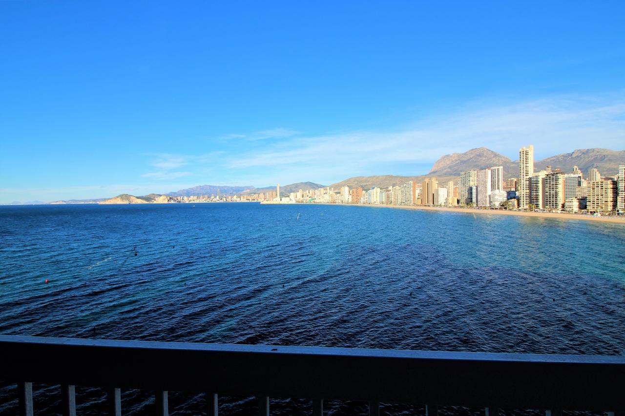 Las Algas 5-1 Benidorm Exterior photo
